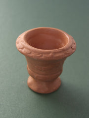 terracotta urn for Doll's House GARDEN