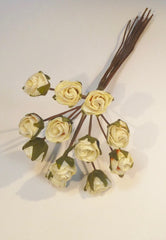 Bunch of 12 WHITE ROSES